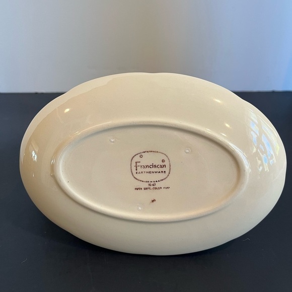 Franciscan Apple Pattern Gravy/Sauce Boat with attached Underplate - Picture 6 of 8